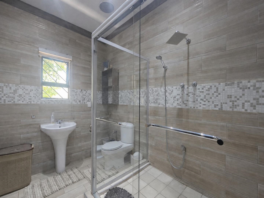 7 Bedroom Property for Sale in Ladybrand Free State